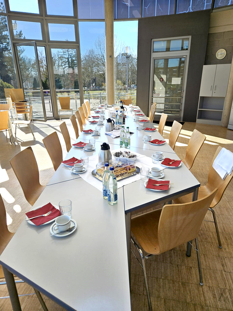 csm_fuereinanderda-cafe_2025-03_1_f81d332747